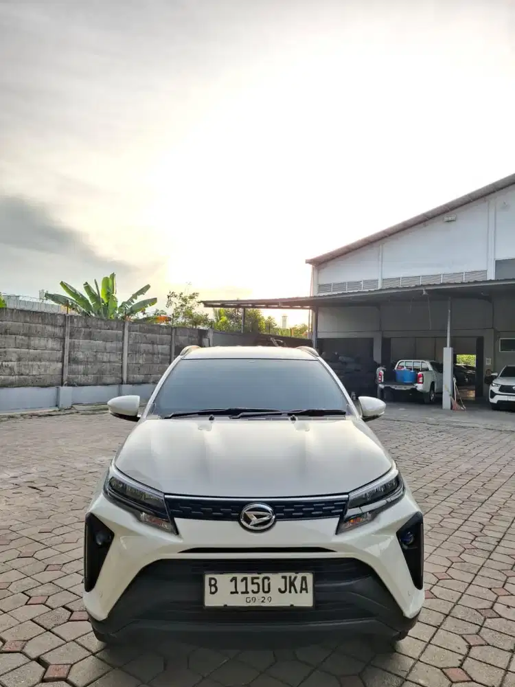 Terios 2024 R matic. Km 36rb