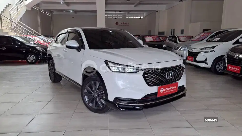 HONDA HRV RS 1.5 TURBO (TWO TONE) AT 2022 PUTIH