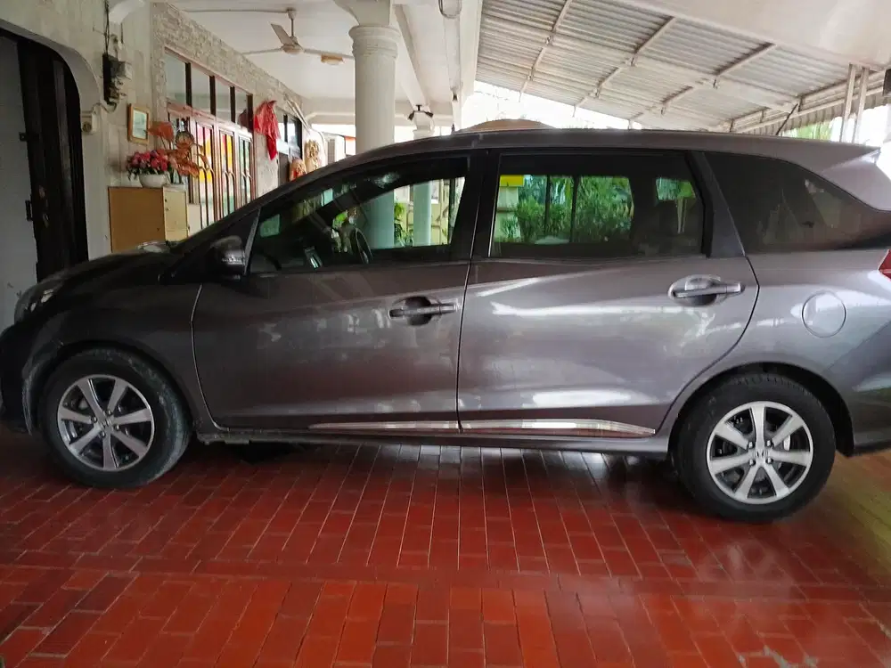 Honda Mobilio 2016 Bensin
