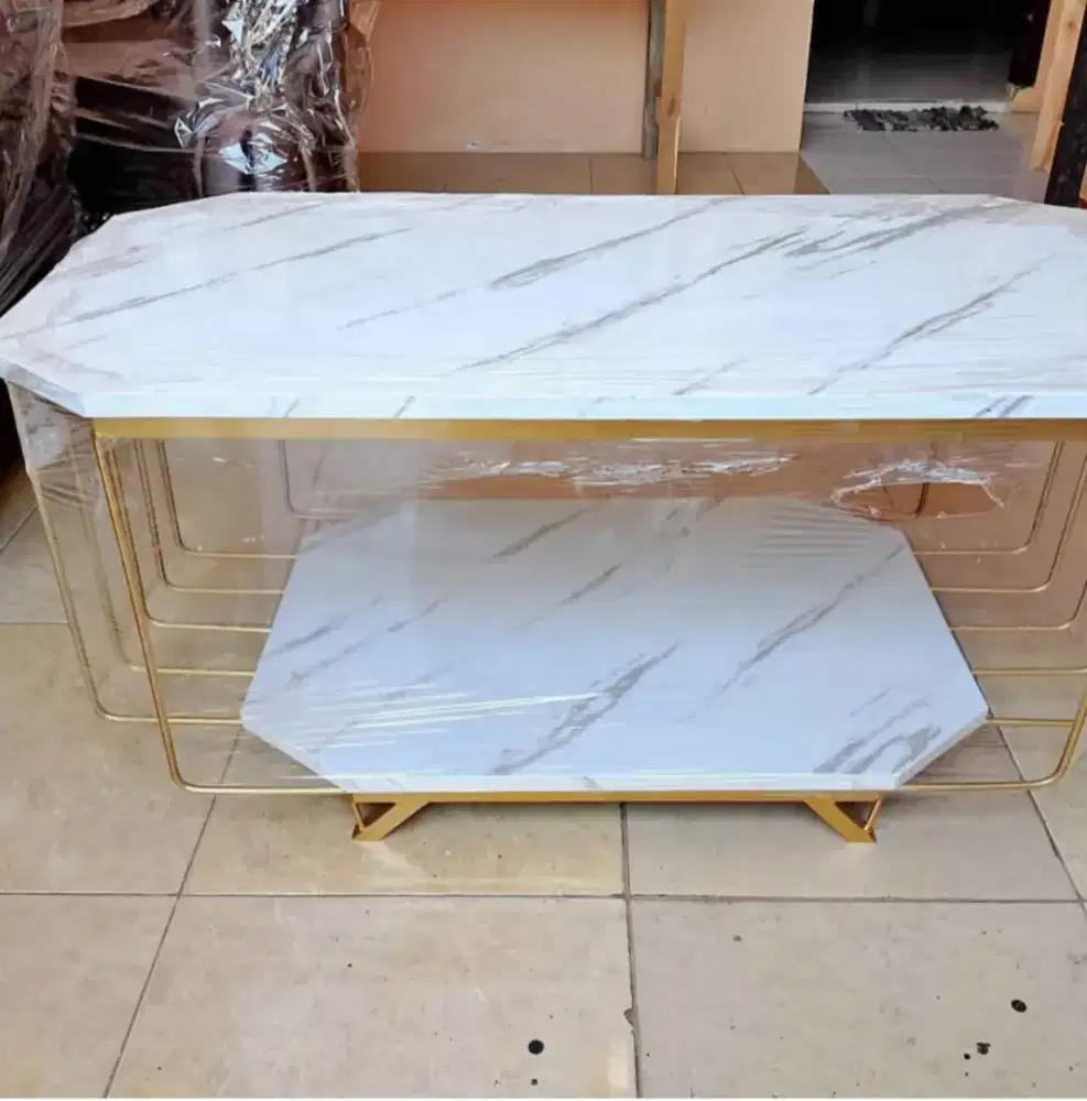 Meja Tamu Besi Minimalis