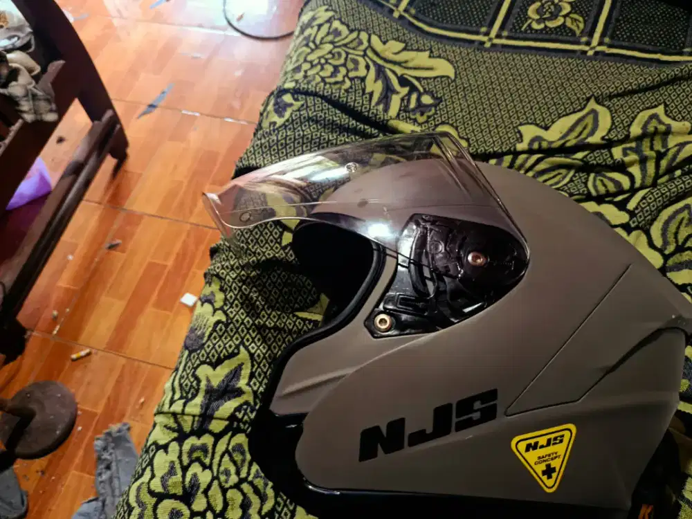 Helm njs kairoz size L