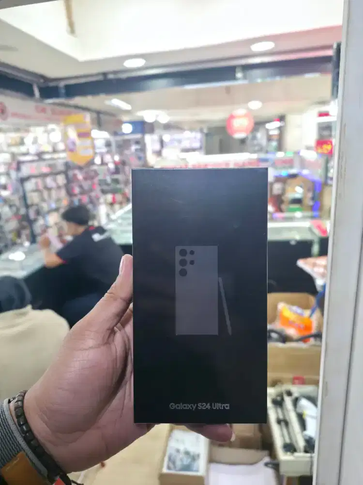 Hp samsung S24 ultra 12/256