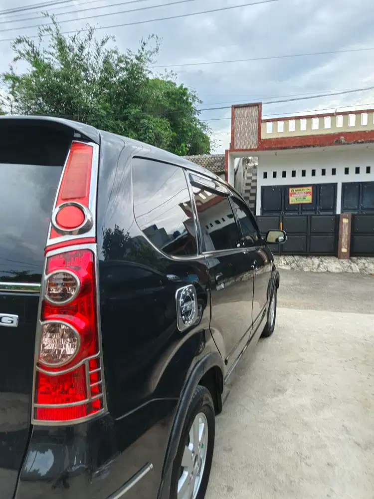 Toyota Avanza 2011 Bensin