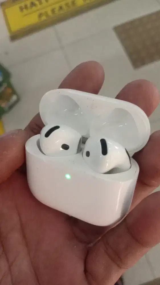 dijual headset merk iphne