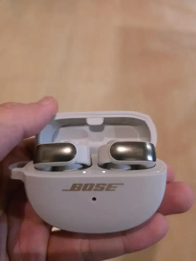 BOSE ULTRA OPEN EARBUDS RESMI