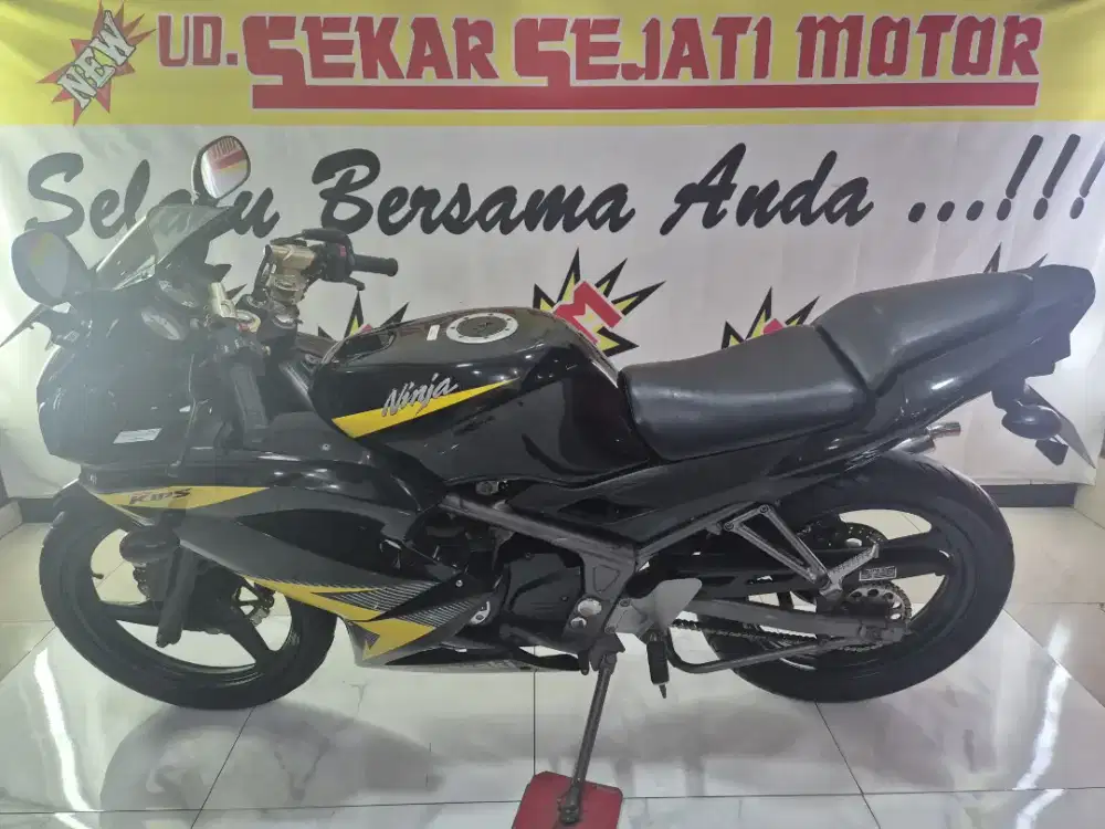 Ninja KRR 2013 plat W istimewa