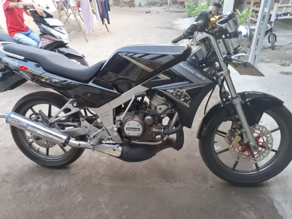 Kawasaki Ninja R 2015 Ab Sleman