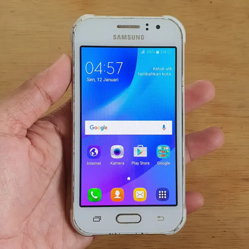 Samsung J1 ace normal