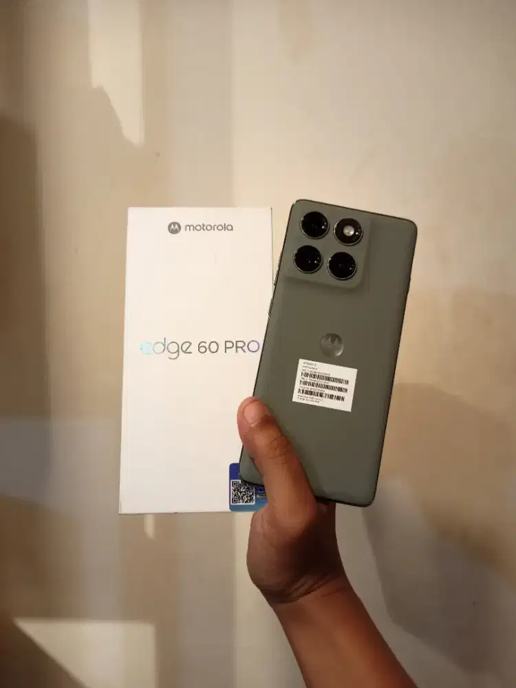 Jual Motorola Edge 60 Pro 12/256Gb Second Likenew Fullset Garansi On