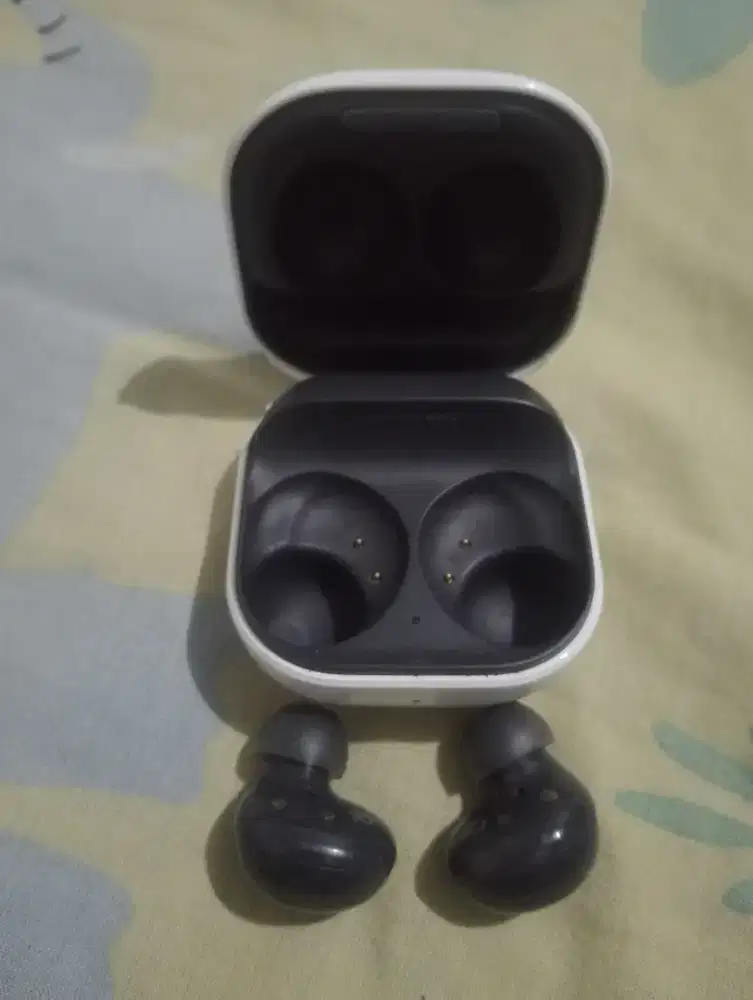 Samsung Galaxy buds2