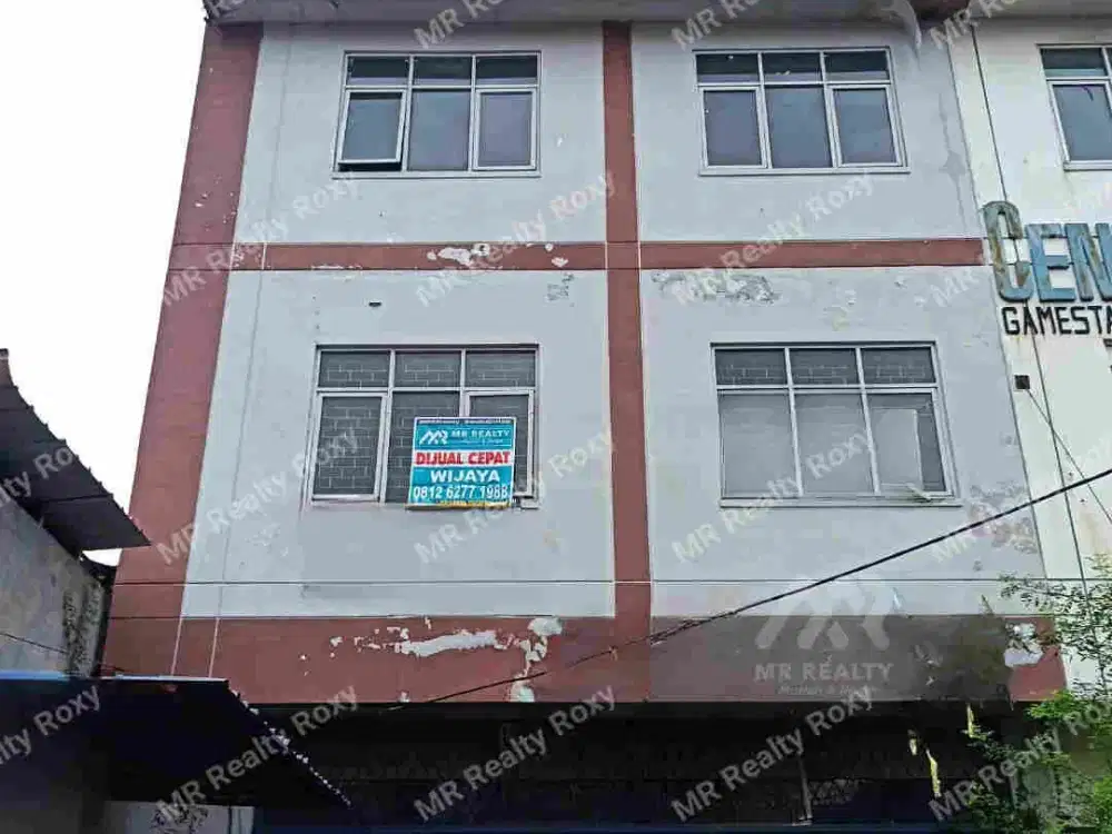 Dijual Ruko Gandeng di Petukangan Ciledug Jakarta Selatan - Murah - butuh renovasi