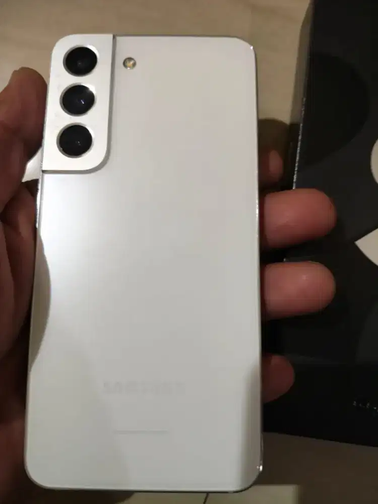 Samsung S22 Phantom White