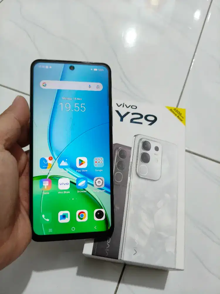 VIVO Y29 RAM 6GB + ROM 128GB