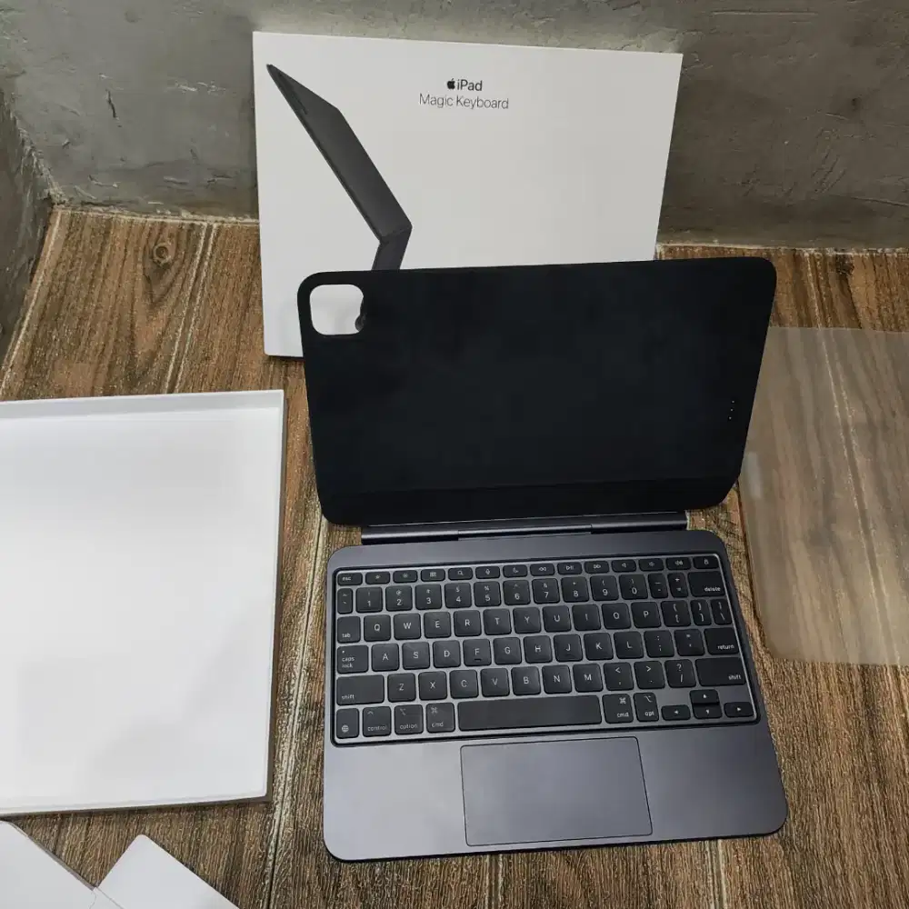 Apple Magic Keyboard iPad Pro M4 11 inch Mulus Fullset Original