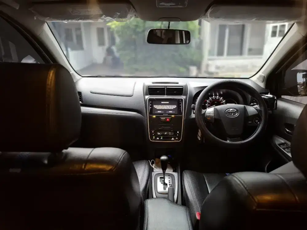 Veloz 1.5 A/T silver