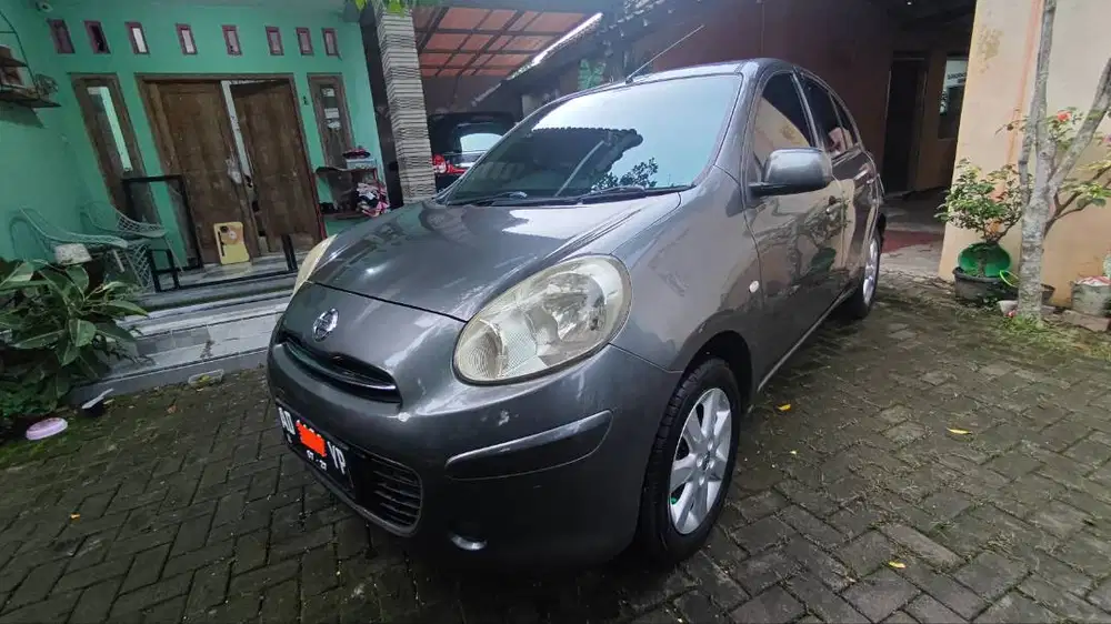 NISSAN MARCH 2011 MATIC