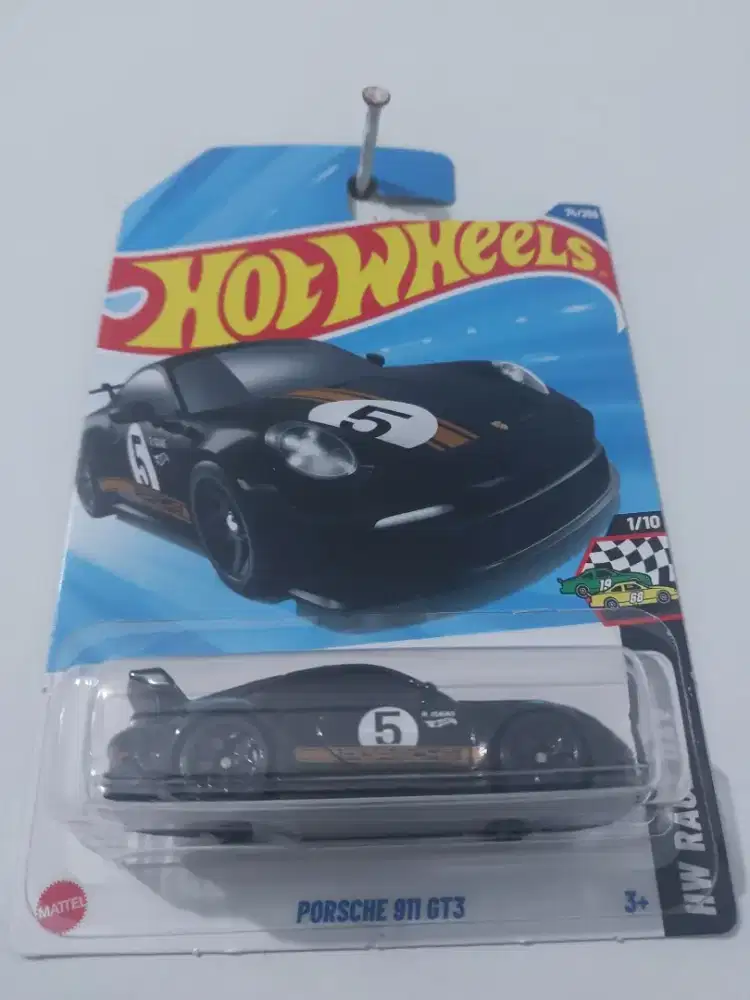 Hot wheels porsche 911 gt3