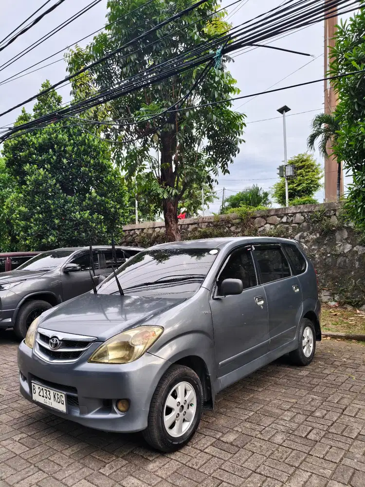Toyota Avanza 2009 Bensin