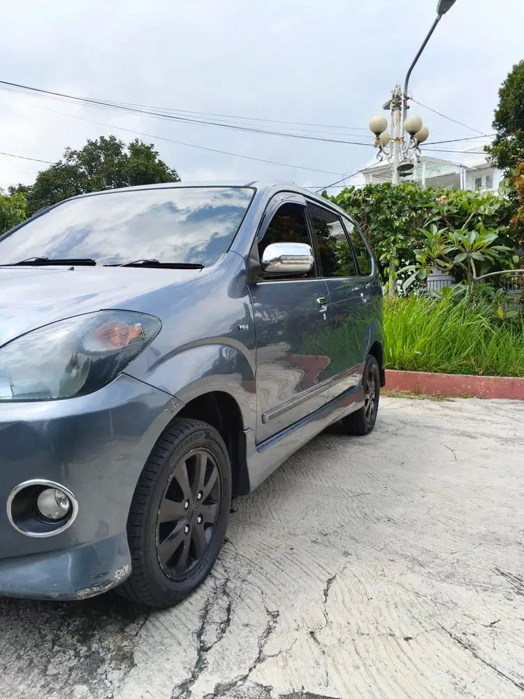 Toyota Avanza 2010 Bensin