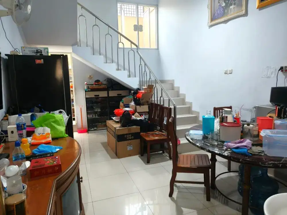 Dijual Rumah 3 Lantai Semi Furnish Di Kemurnian Glodok Taman Sari