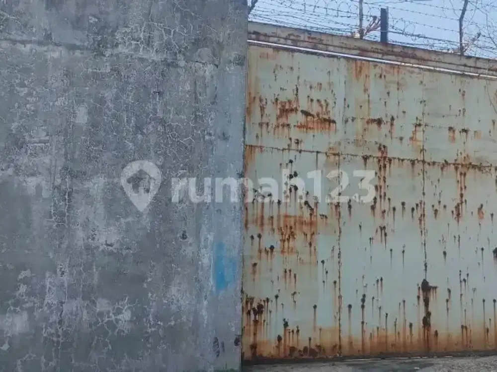 Di jual cepat gudang eks pabrik sepeda di Kerkoff