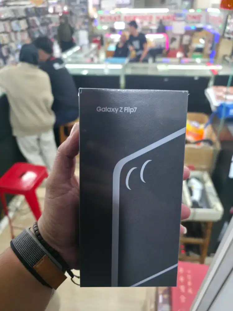 Hp samsung Z flip 7 12/256