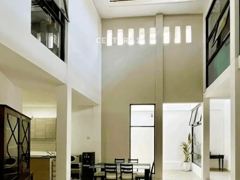 Dijual Rumah Strategis Pinggir Jalan Bintaro Jaya Sektor 2