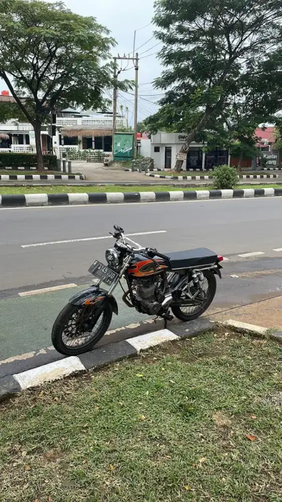 Di jual karena mau ganti motor