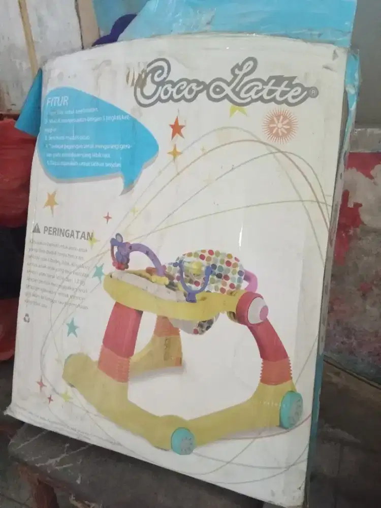 Tempat baby belajar jln dan main