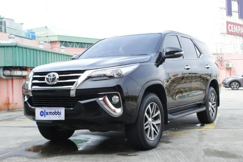 TDP 16JT Toyota Fortuner 2.4 4x2 VRZ Solar-AT Hitam 2017