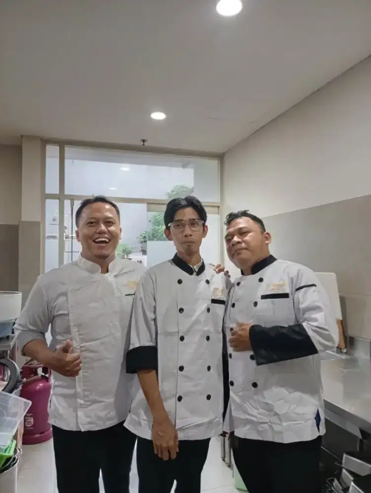 Cook/chef/juru masak