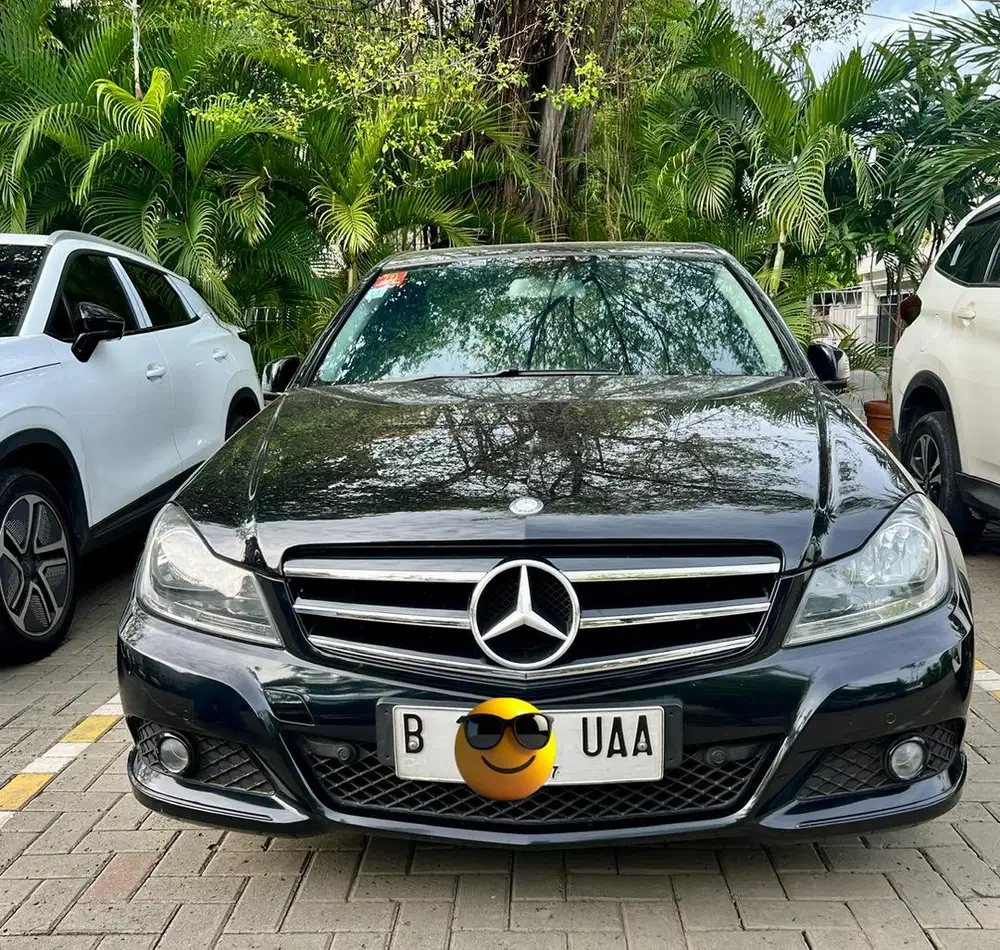 Mercedez. Benz C200 Avantgarde 2012 (W204)