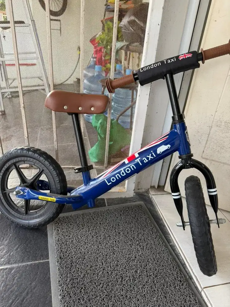 Sepeda London Taxi - Bekas