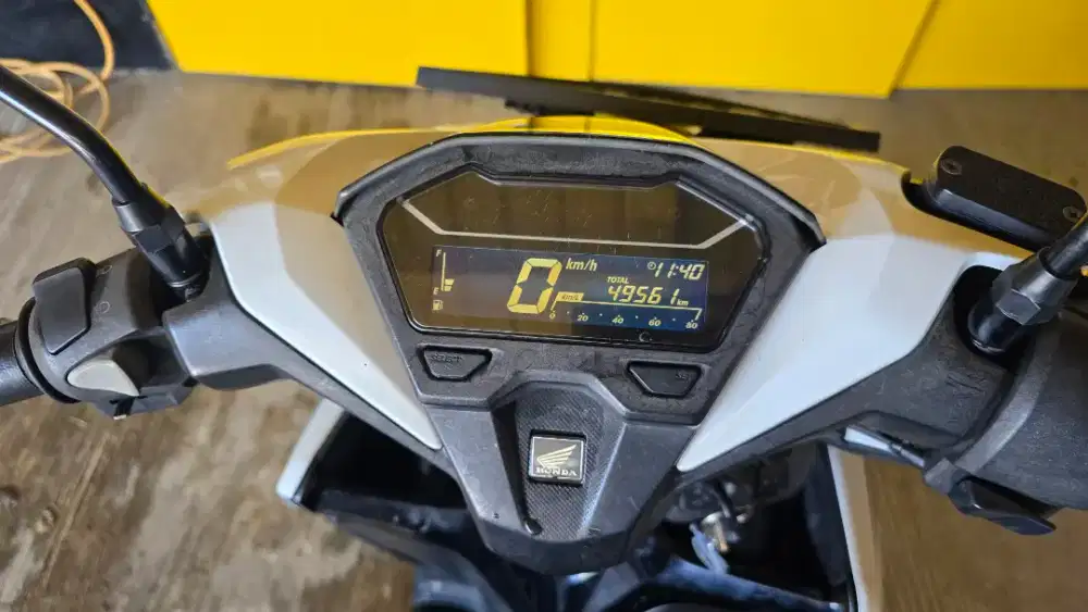 Vario 125 CBS Putih White 2018