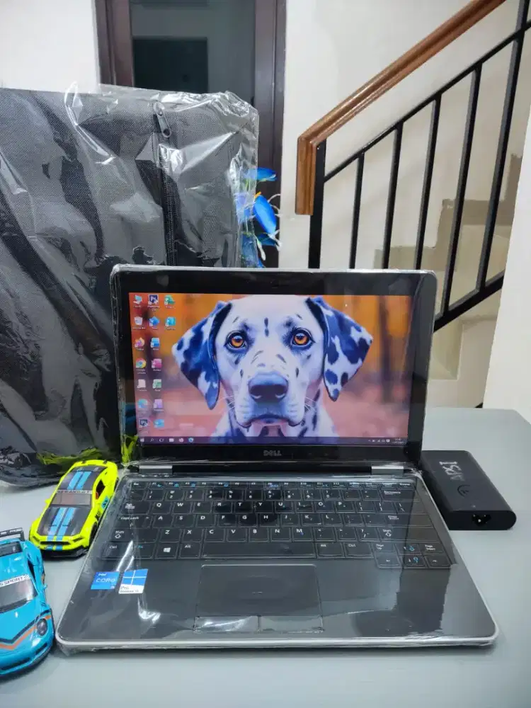 DELL LATITUDE E7240-A27 [RAM 8GB/SSD]