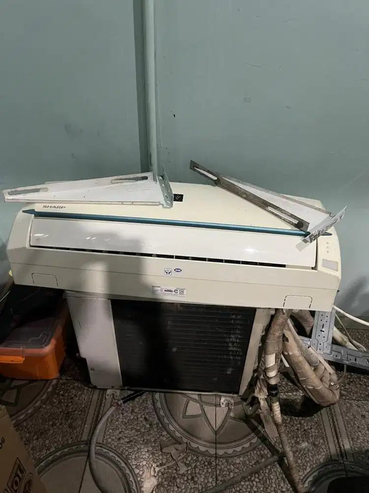 Jual ac bekas shap 1/2pk minus