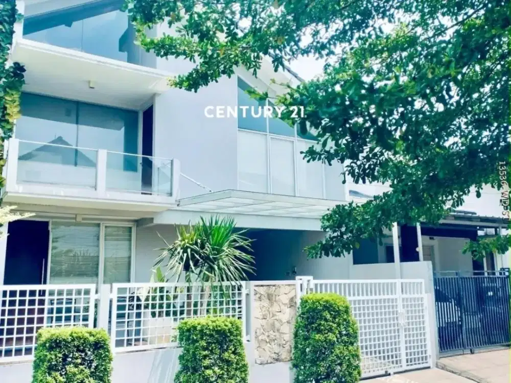 Rumah Bagus Posisi Hook Bintaro Jaya Sektor 9