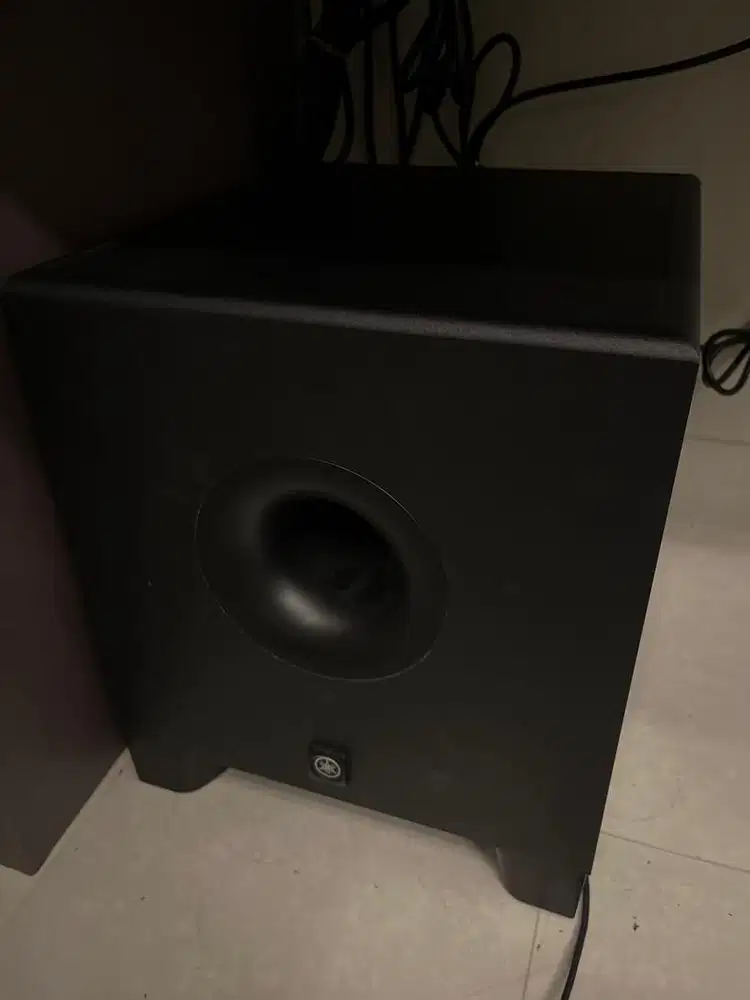 Subwoofer Yamaha HS8S HS8 S