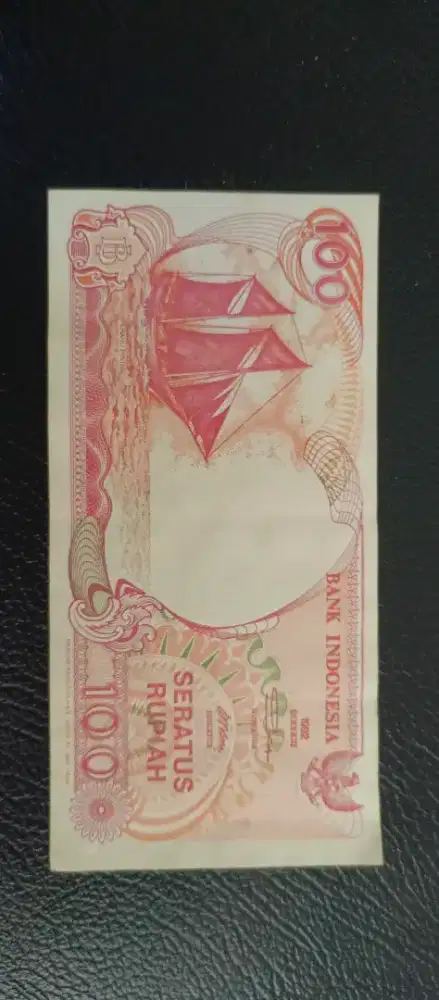 Uang 100 tahun 1992
