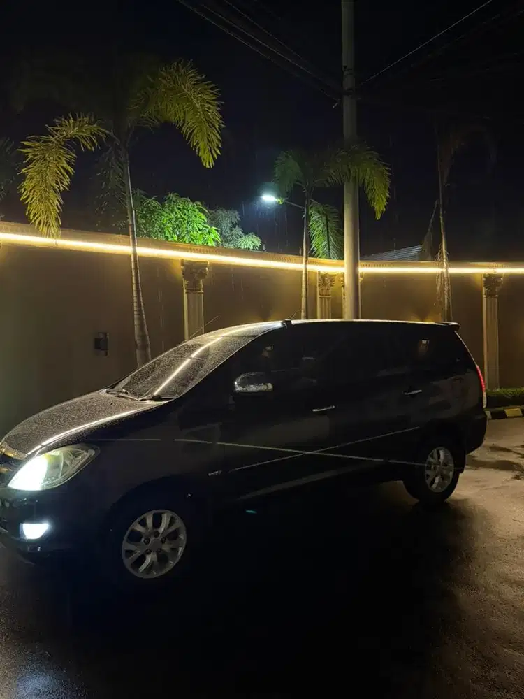 Kijang Innova 2008 G Manual