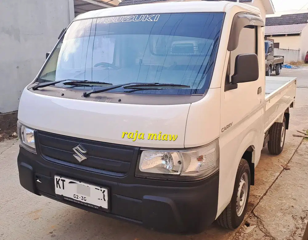 Suzuki Carry 2024 Bensin