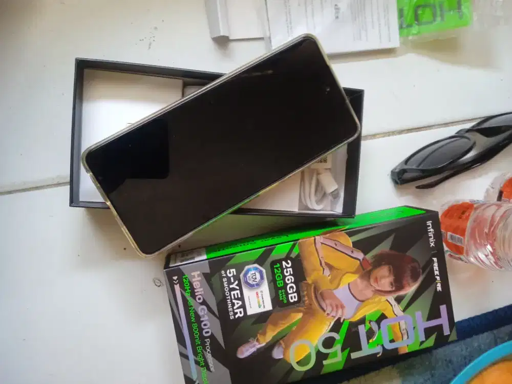 Dijual hp Infinix hot 50
