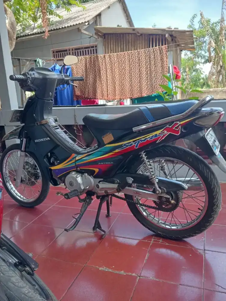 DI JUAL HONDA SUPRA X 2004