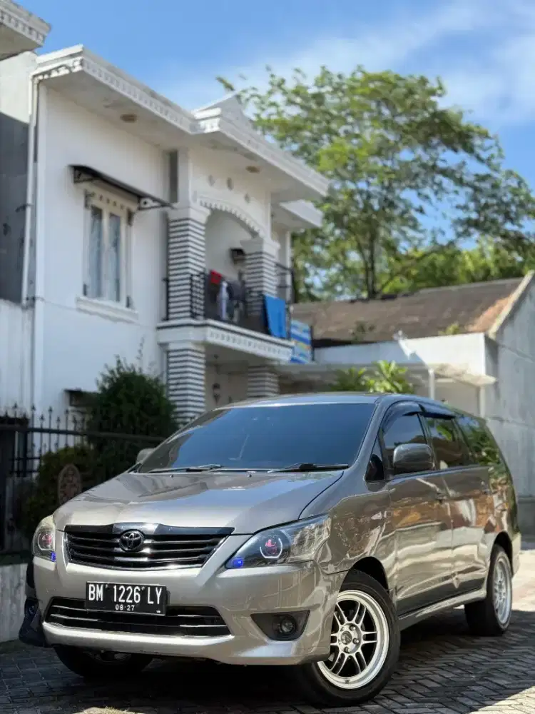 Kijang innova g diesel manual 2012