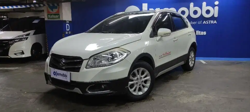 PROMO Suzuki SX4 1.5 S-Cross Bensin-MT 2016 UFF