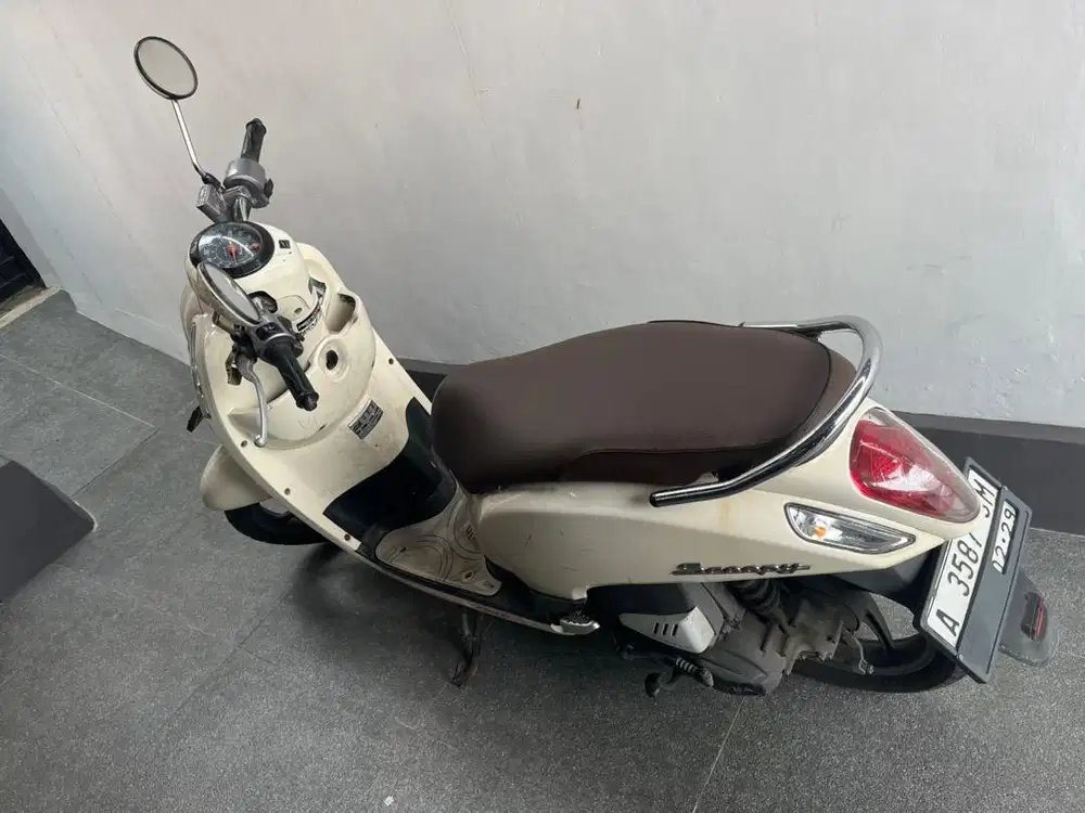 Honda Scoopy 2014