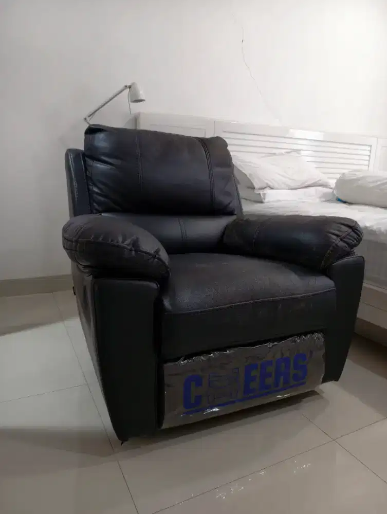 Sofa reclining kursi preloved