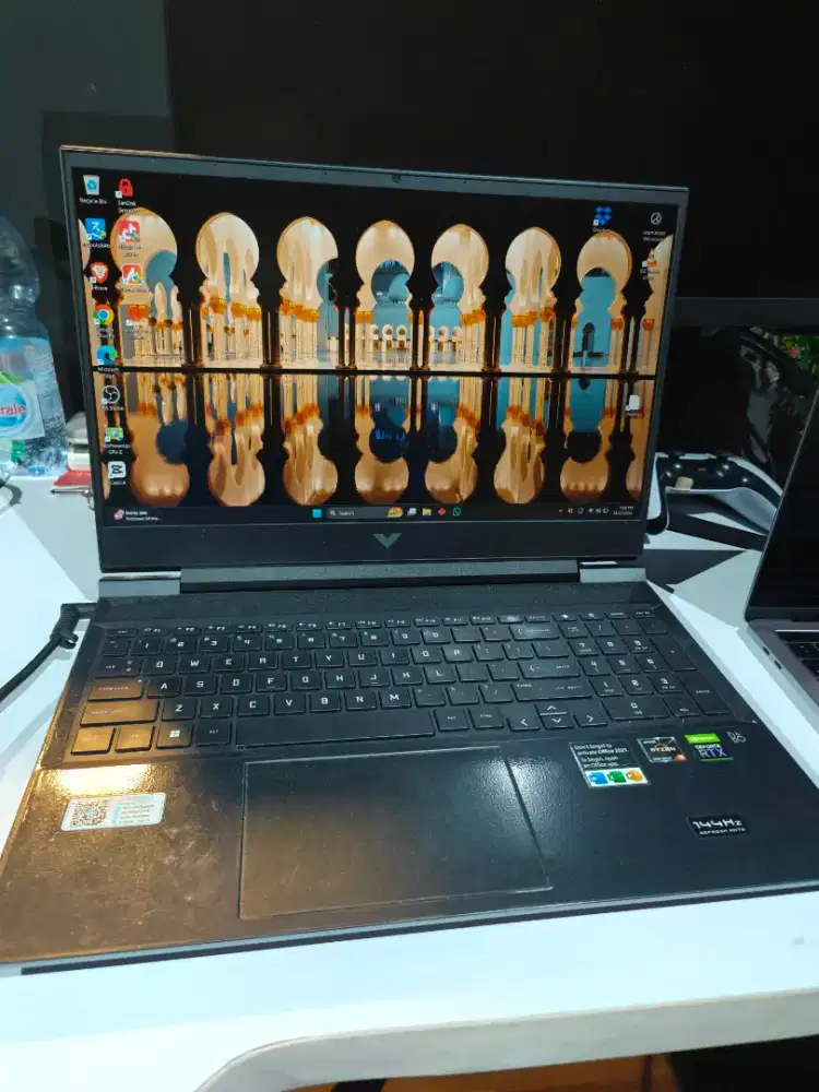 HP Victus 16 RTX 3060 Spek Gaming 144Hz RAM 8/512