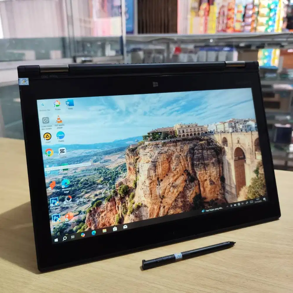 Laptop Lenovo Yoga Thinkpad Intel Core i5 Flip Touchscreen Pen Stylus