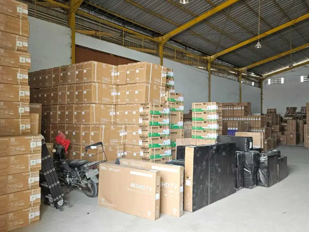 Disewakan Ready di Gudang Kavling DPR Cipondoh